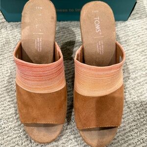 Toms Monica Mule Tan Multi Suede